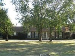 5 Fairway Dr, Lake charles, LA 70605