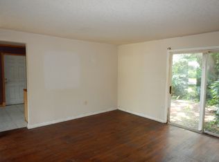 917 S Palm Dr, Largo, FL 33770