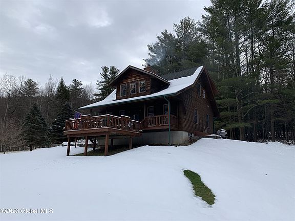 3rd image of 174 Saddle Back Ridge Rd