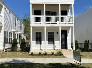 612 S Willow Ave, Fayetteville, AR 72701