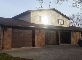 1492 Lavergne Ave, Grafton, ND 58237