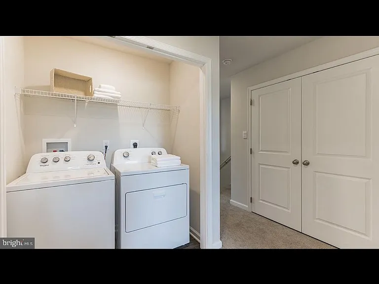 308 Mazzeo Dr — Photo 7