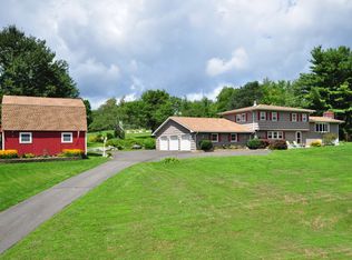 83 County Rd, Morris, CT 06763