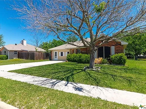 2606 Marlin Dr — Photo 2