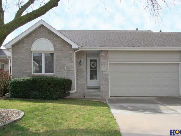6915 Halsey Ct, Lincoln, NE 68516