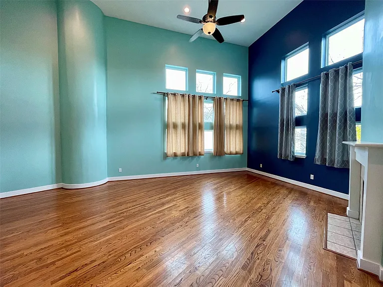 5901 Fairdale Ln #4 — Photo 14
