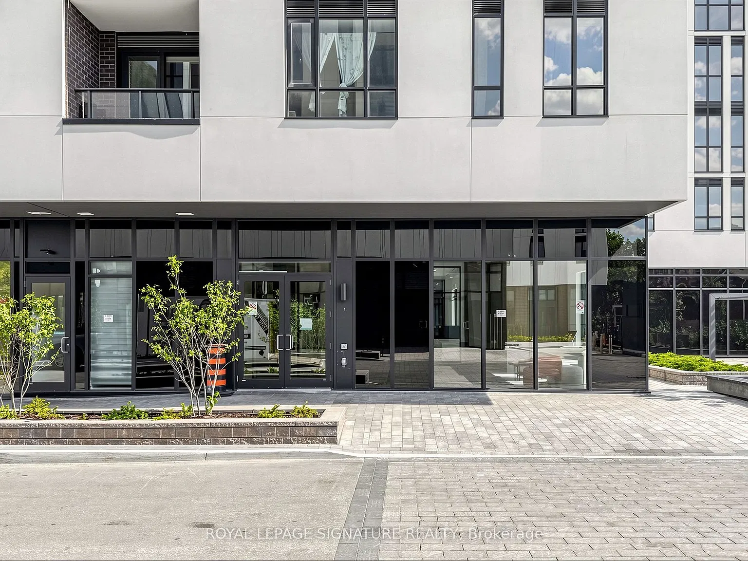 1 bed, $2,350 — Photo 2