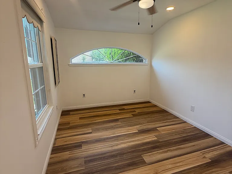 8426 Brunswick Pl — Photo 33