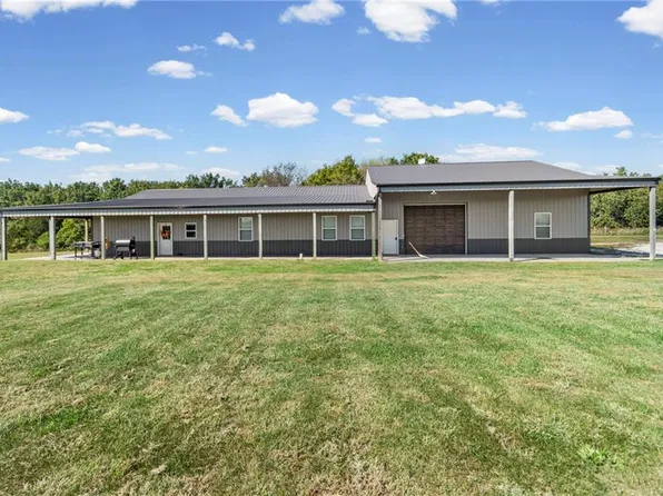 114 SW 1451st Rd, Holden, MO 64040