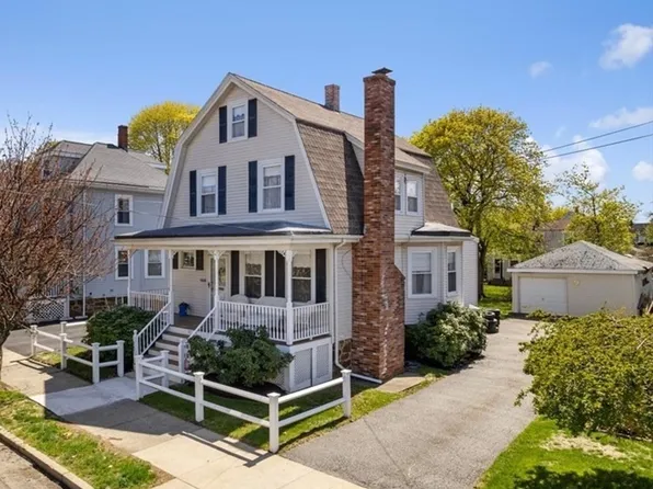 47 Harvest St, Lynn, MA 01902