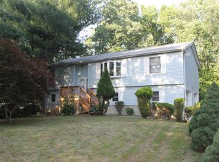 185 Cedar Swamp Rd, Jackson, NJ 08527