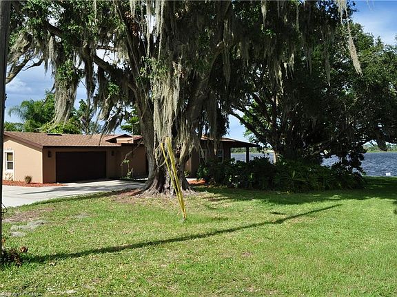 2nd image of 5126 N Huckleberry Lake Dr