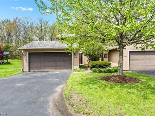 17620 Eastbrook Trl, Chagrin Falls, OH 44023