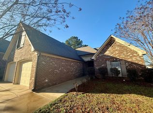 105 Wells Ct, Canton, MS 39046