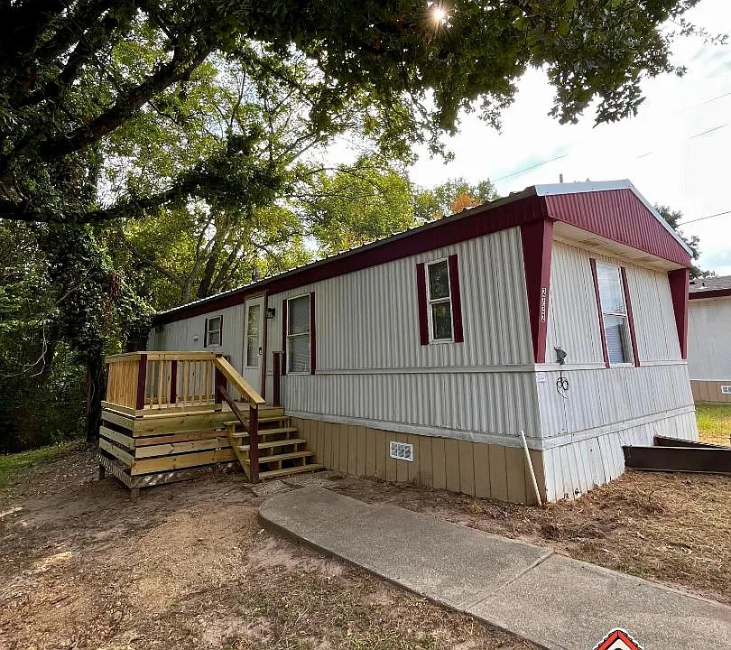 2732 Old Paris Rd