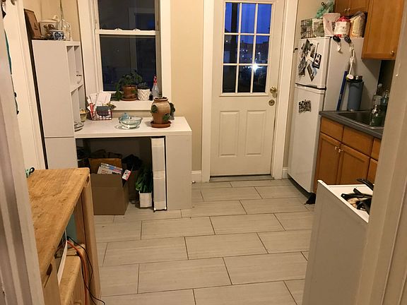 kitchen with porch door