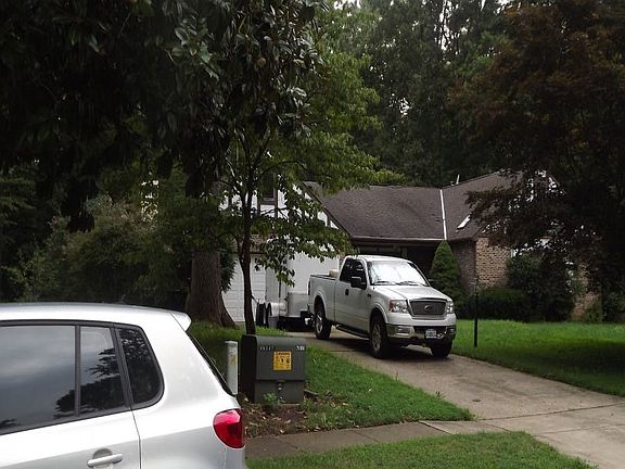 3rd image of 15802 Wendy Ct