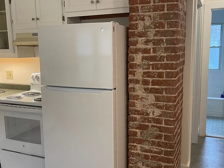 6 Silver Dr — Photo 5