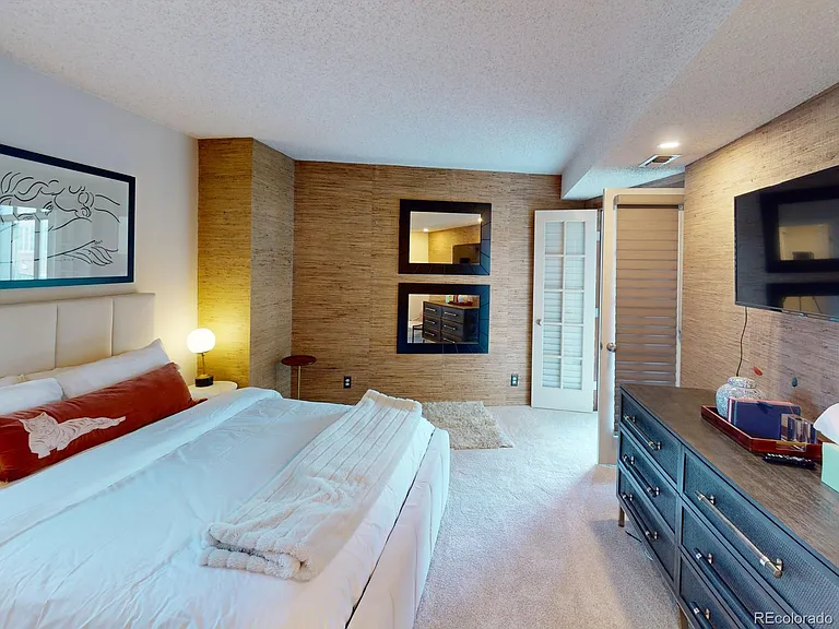 1777 Larimer St #808 — Photo 3