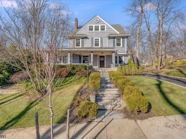 39 Oakview Ave, Maplewood Twp., NJ 07040