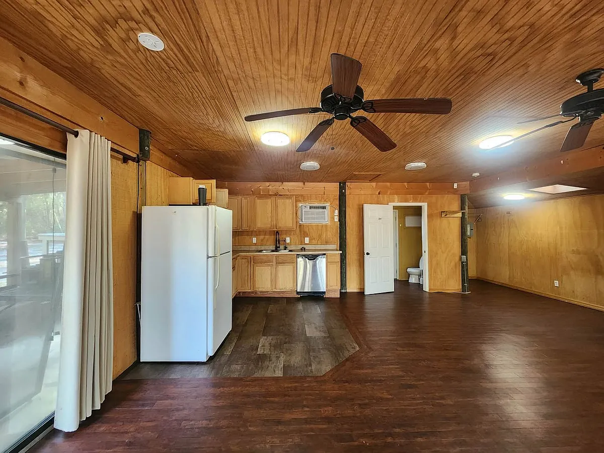Building Photo - 6780 W County Road 214