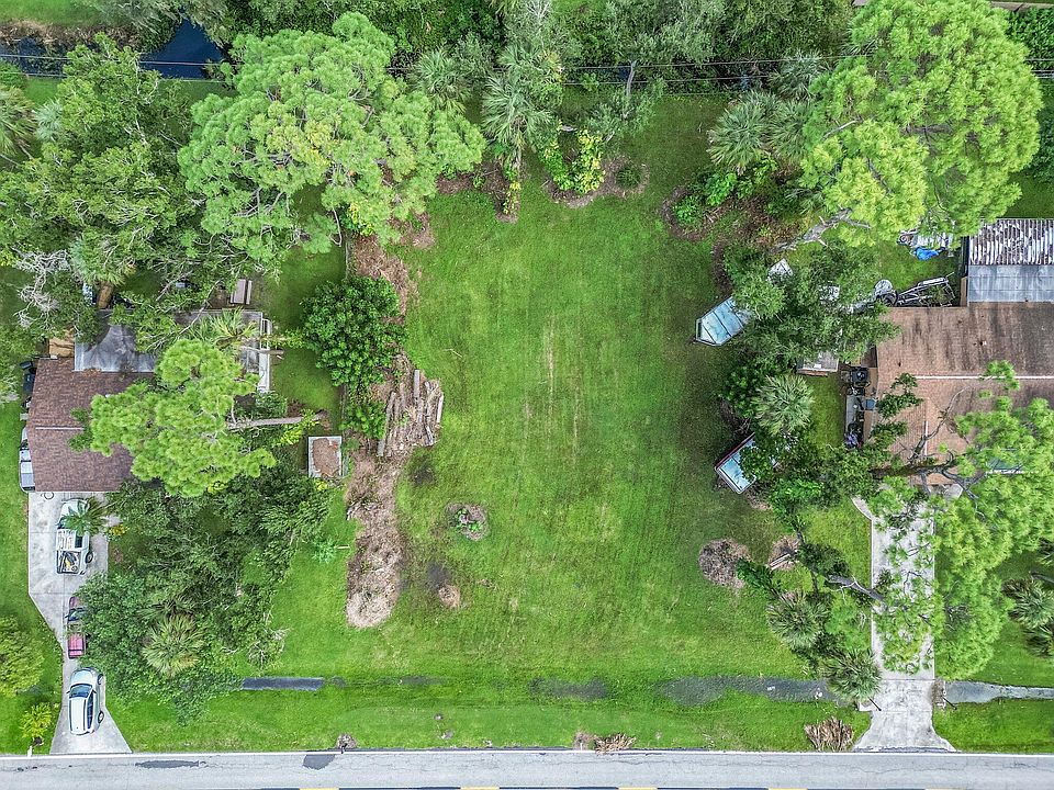 1st image of 2314 Davis Boulevard