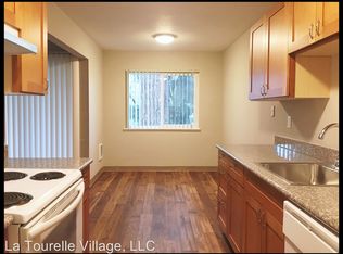 15516 SE Division St APT 78, Portland, OR 97236