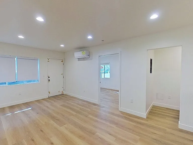 829 N Garfield St — Photo 11