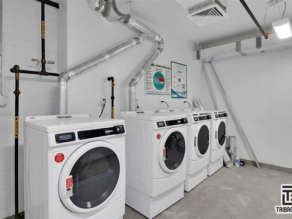 1st image of 17 Somers St Unit 3B