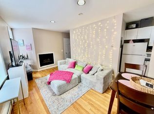 4 Thacher St #3, Boston, MA 02113