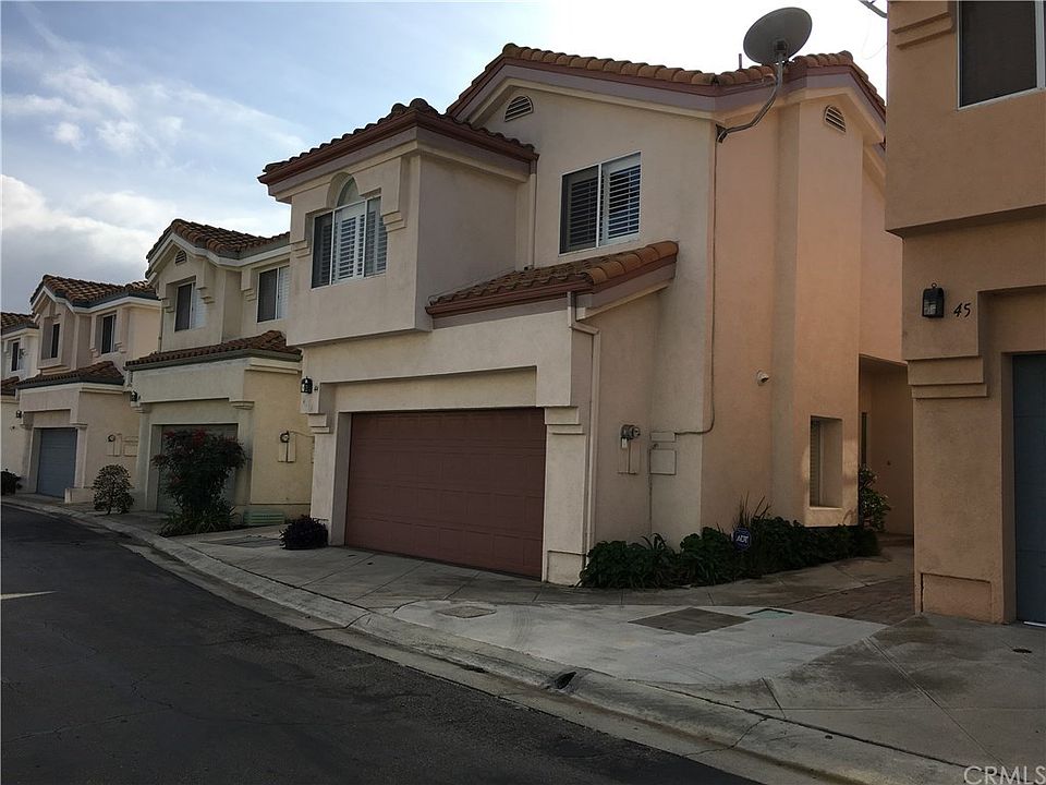 1st image of 22330 Meyler St APT 44