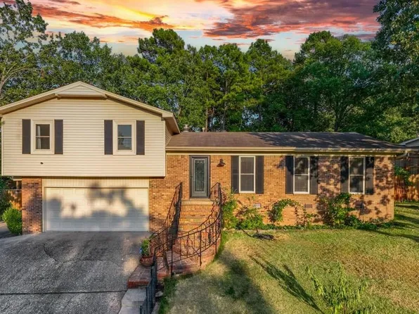 1501 Shumate Dr, Little Rock, AR 72212