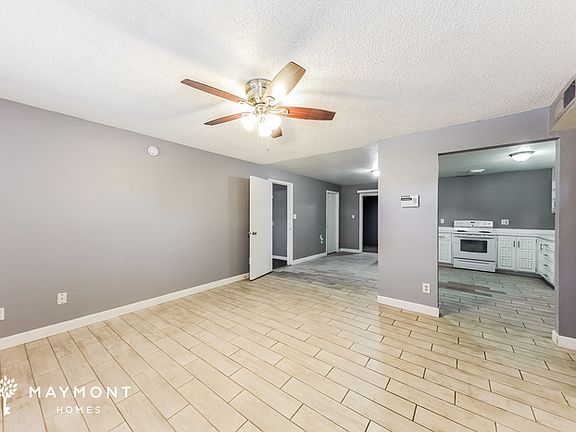 3rd image of 4742 N 82nd Ave