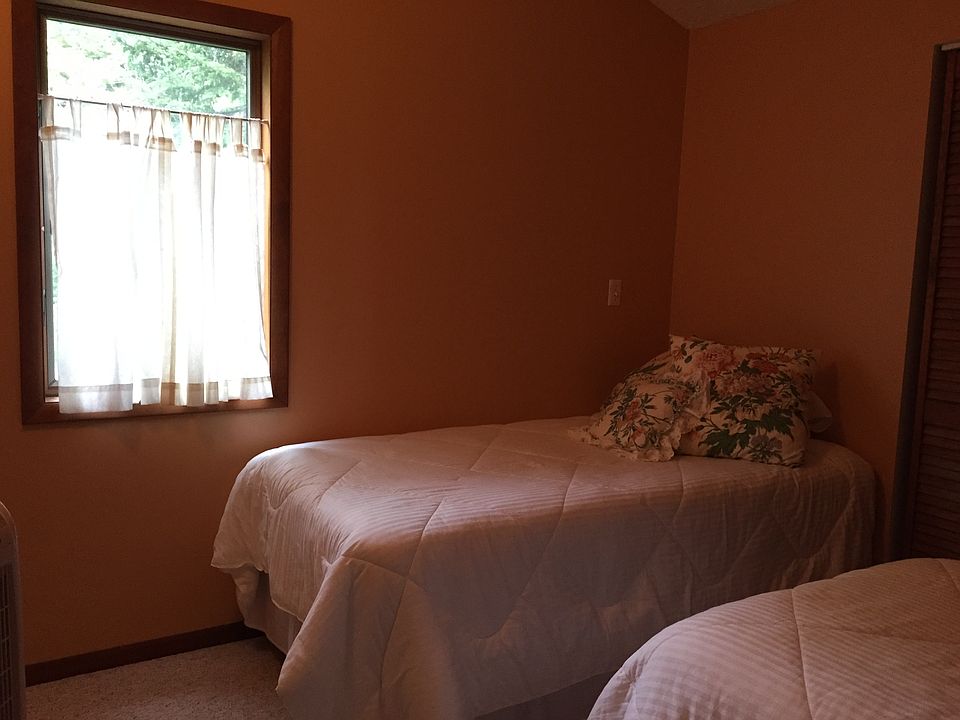 1st image of 7748 N Cove Trl
