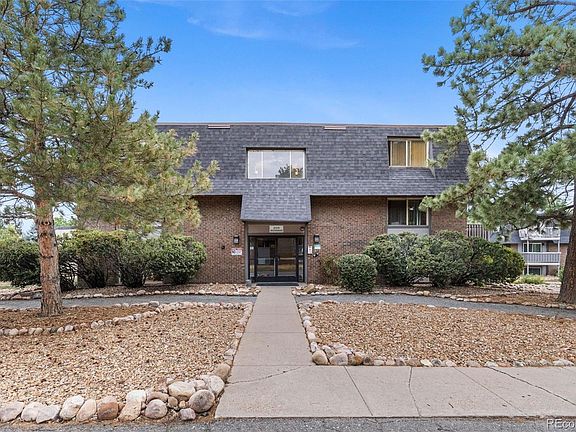 2nd image of 209 E Highline Circle #302