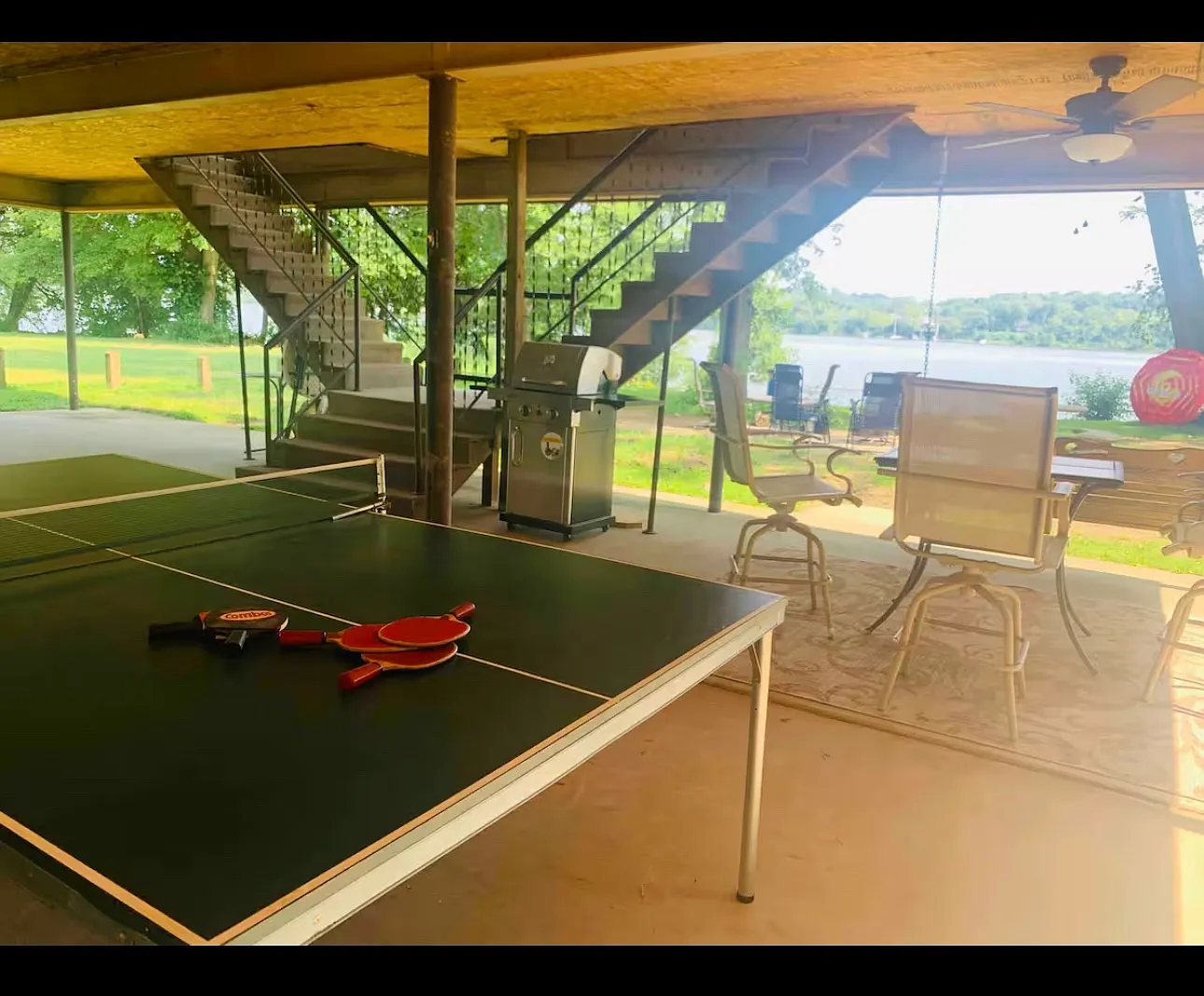 3 bed, 1000 sqft, $1,200 — Photo 4