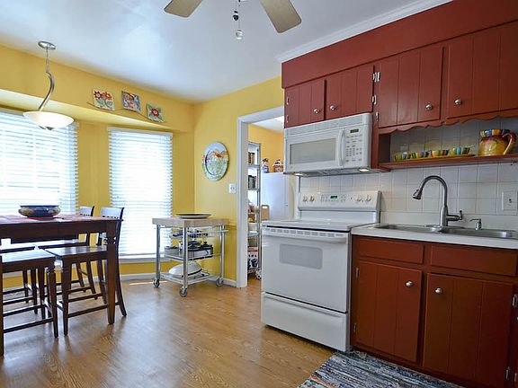 5th image of 1409 Buxton Dr