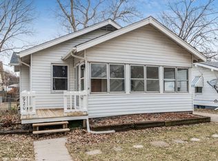 920 41st St, Des Moines, IA 50312