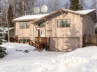 18837 1st St, Eagle River, AK 99577