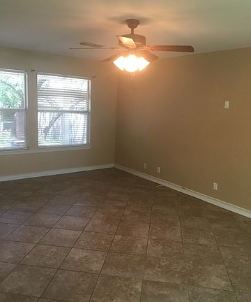 4th image of 9319 Overland Way
