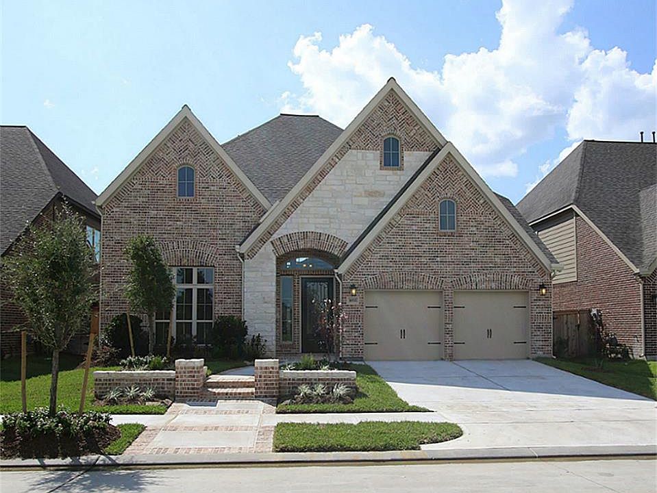 1st image of 16935 Lumberton Dr
