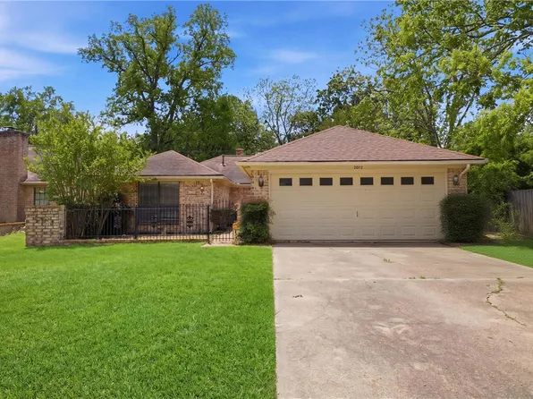 2012 Red River Dr, Bryan, TX 77802