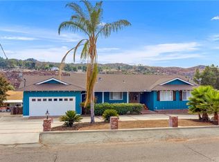 41921 Crest Dr, Hemet, CA 92544