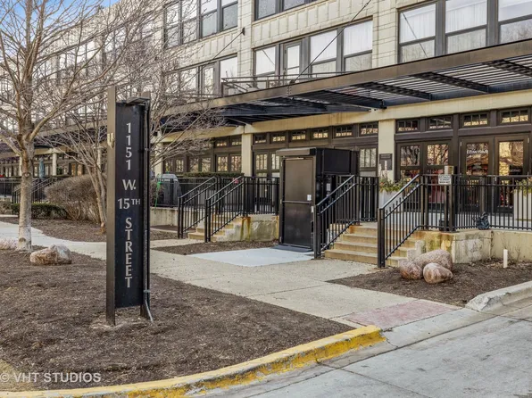 1151 W 15th St Unit 332, Chicago, IL 60608