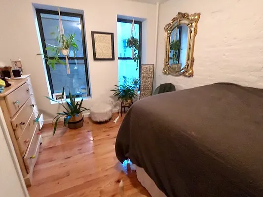 Rented by REAL New York | media 15