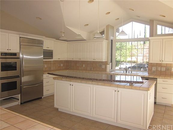2nd image of 22508 Peale Dr