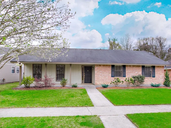 1138 Brookhollow Dr, Baton Rouge, LA 70810