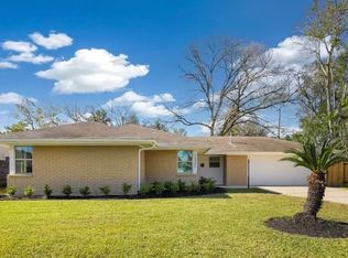 10906 Chimney Rock Rd, Houston, TX 77096