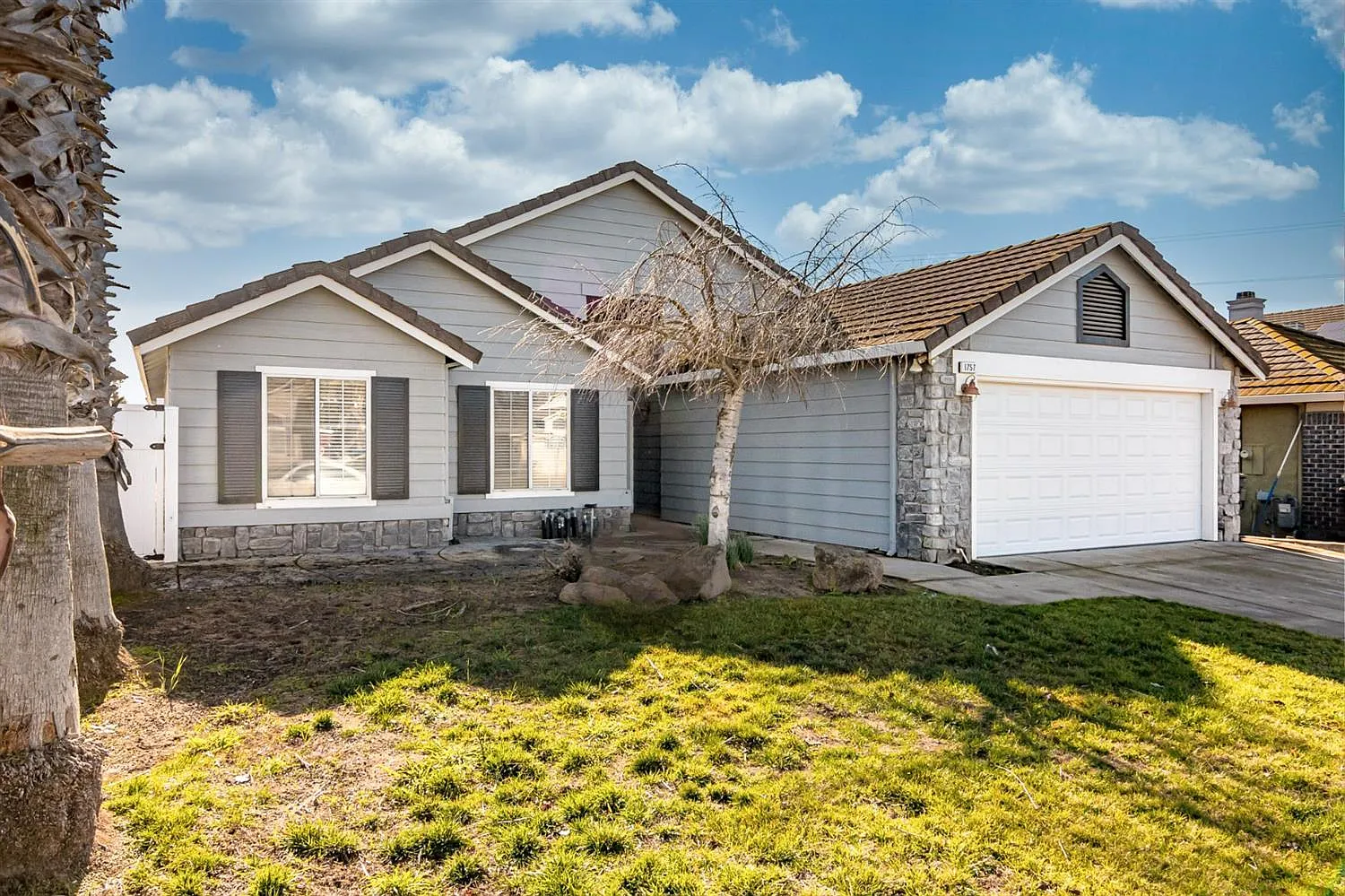 1757 G St photo 1