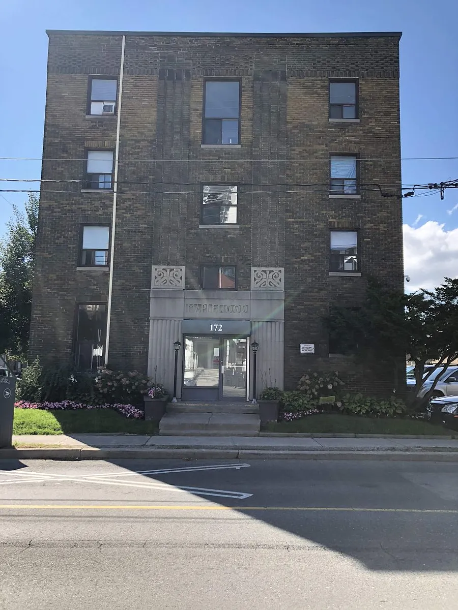Building Photo - 172 Vaughan Rd